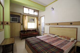 Hotel Jagat Inn, New Delhi 2